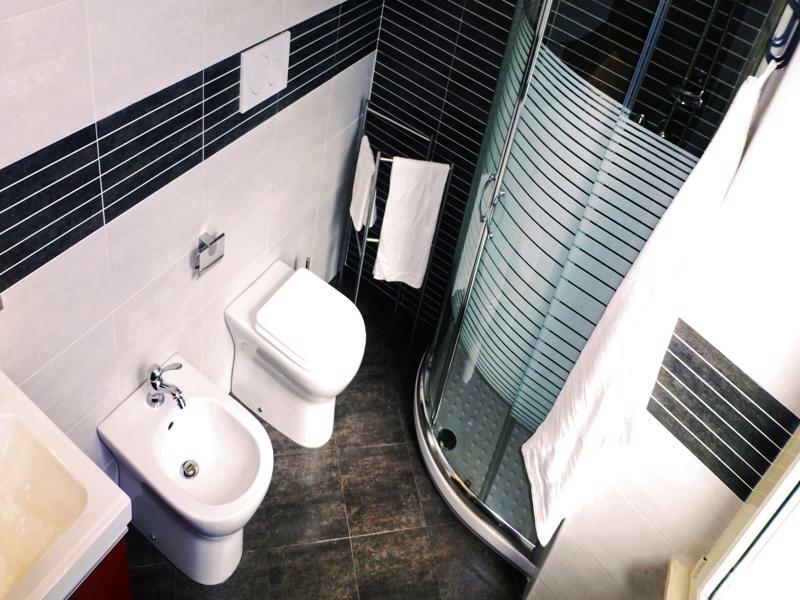 Miclad Colosseum Guest House Rome Exterior photo